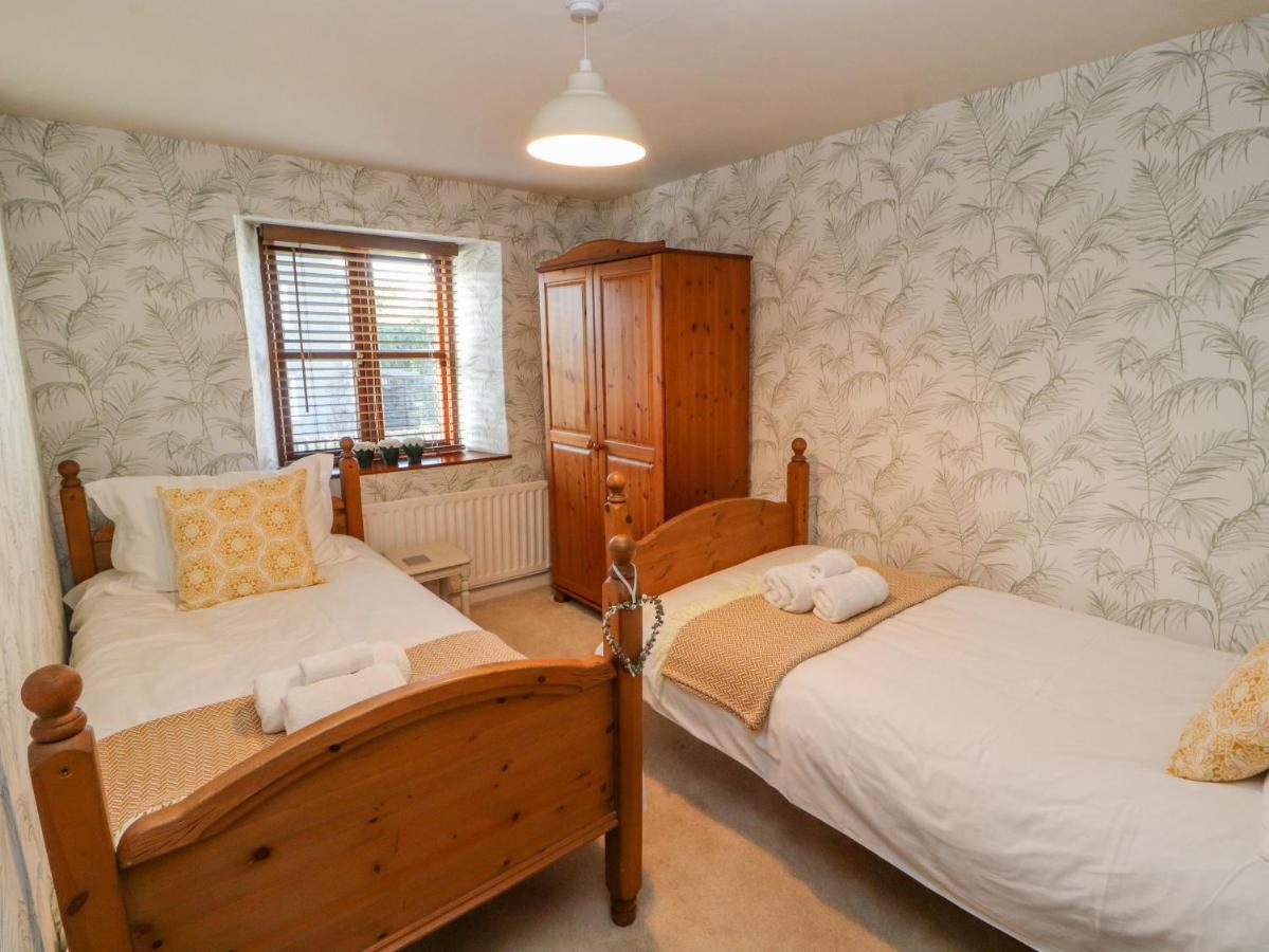 Clerk Beck Cottage Ulverston Esterno foto