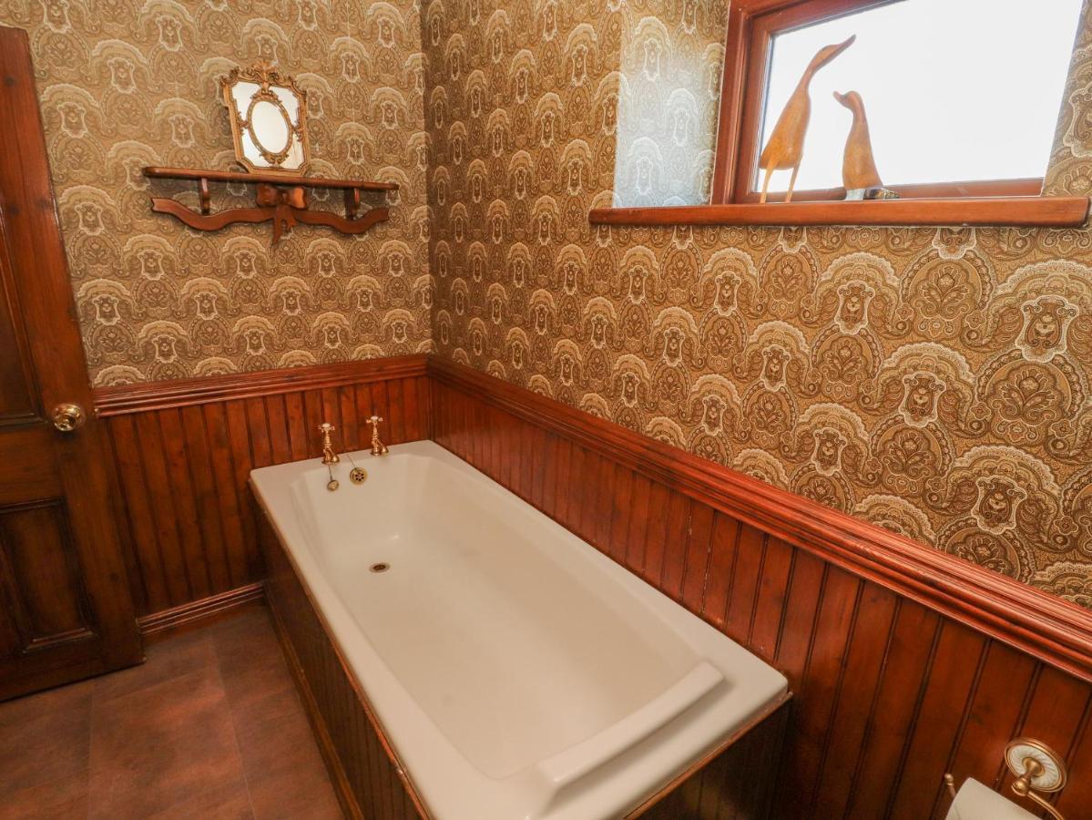 Clerk Beck Cottage Ulverston Esterno foto