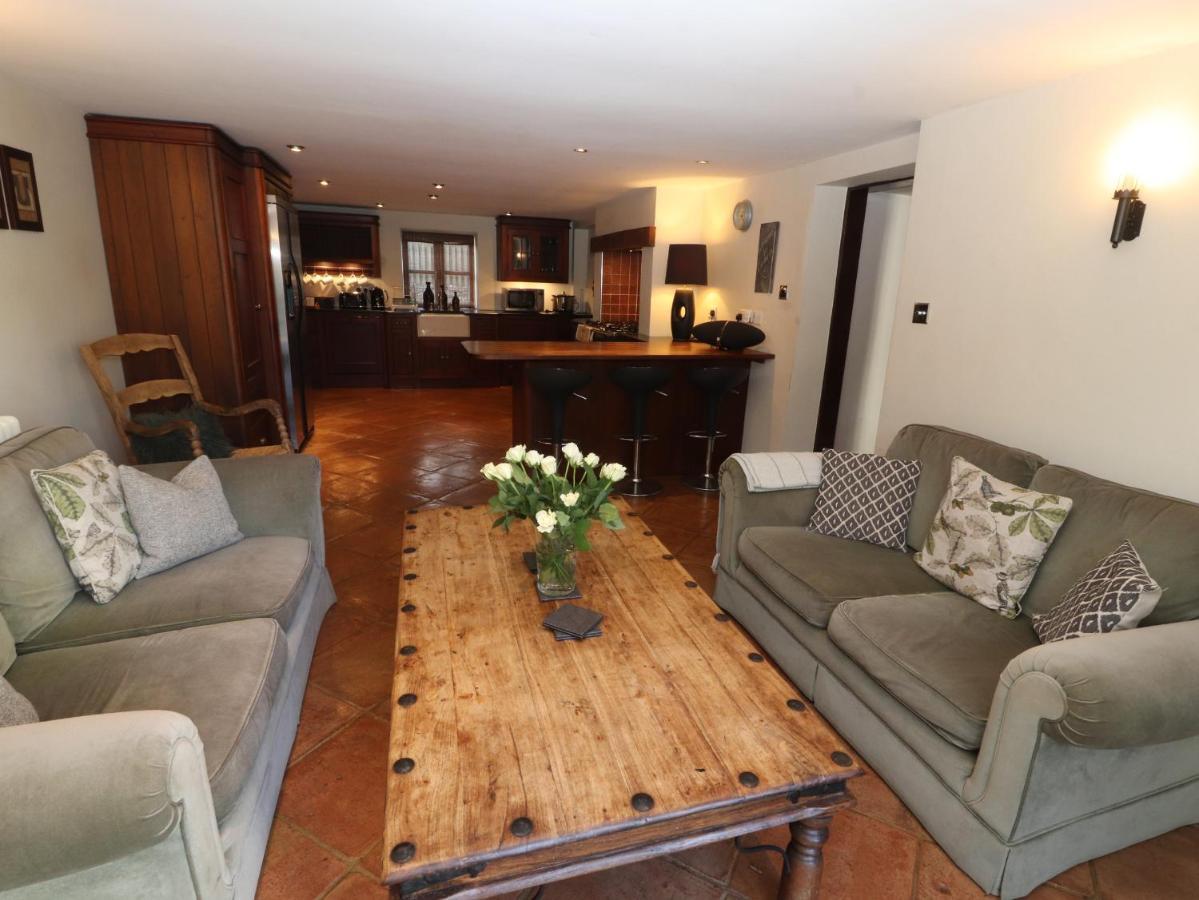 Clerk Beck Cottage Ulverston Esterno foto